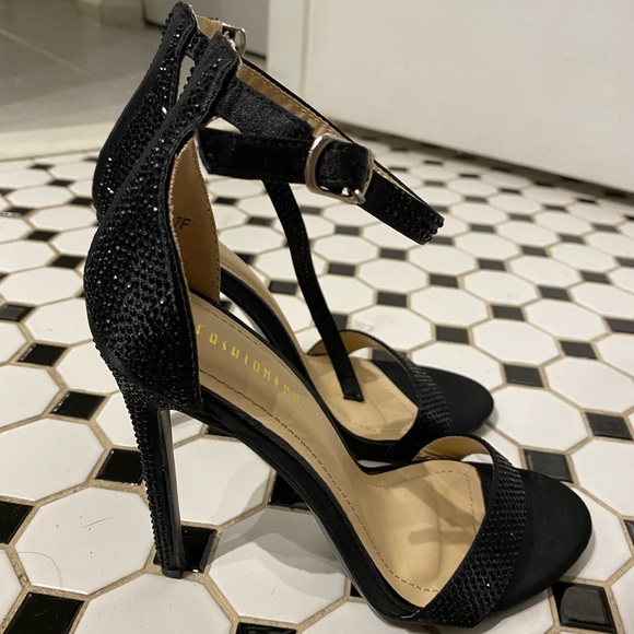 NEW FASHION NOVA STILETTOS - Picture 6 of 6